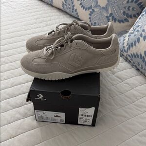 Converse Suede Taupe (beige/gray) Sneakers 8.5